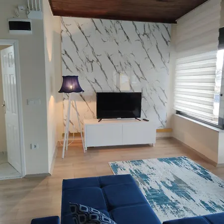 An Tale,an Dream,the Bosphorus 1