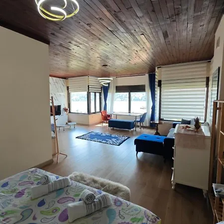 An Tale,an Dream,the Bosphorus 1