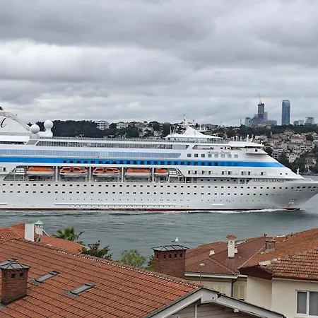 An Tale,an Dream,the Bosphorus 1 * Istanbul